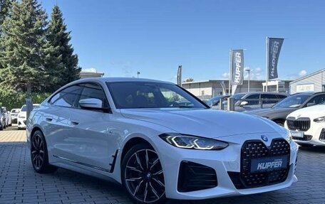 BMW 4 серия, 2023 год, 5 555 000 рублей, 15 фотография