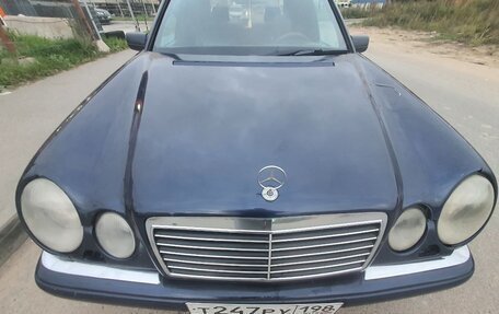 Mercedes-Benz E-Класс, 1997 год, 420 000 рублей, 14 фотография