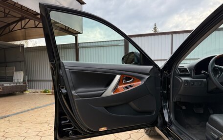 Toyota Camry, 2011 год, 1 250 000 рублей, 10 фотография