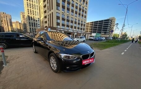 BMW 3 серия, 2017 год, 1 970 000 рублей, 2 фотография