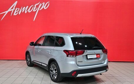 Mitsubishi Outlander III рестайлинг 3, 2016 год, 1 730 000 рублей, 3 фотография
