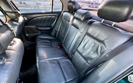 Toyota Avensis III рестайлинг, 2001 год, 399 000 рублей, 10 фотография