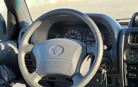 Toyota Land Cruiser Prado 90 рестайлинг, 1999 год, 1 150 000 рублей, 15 фотография