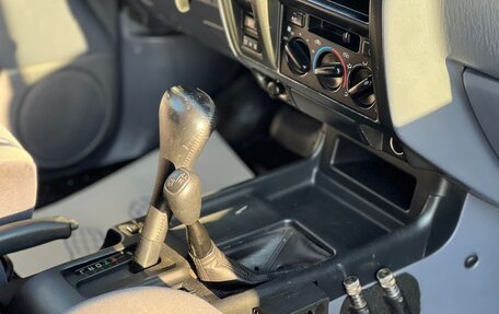 Toyota Land Cruiser Prado 90 рестайлинг, 1999 год, 1 150 000 рублей, 26 фотография
