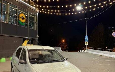 Renault Logan I, 2006 год, 295 000 рублей, 1 фотография