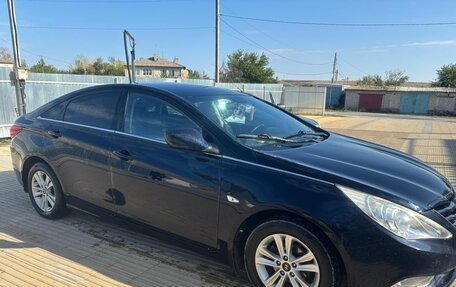 Hyundai Sonata VI, 2011 год, 900 000 рублей, 9 фотография