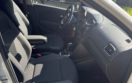 Volkswagen Polo VI (EU Market), 2018 год, 1 250 000 рублей, 13 фотография