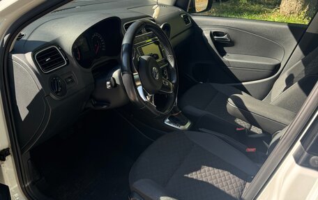 Volkswagen Polo VI (EU Market), 2018 год, 1 250 000 рублей, 11 фотография