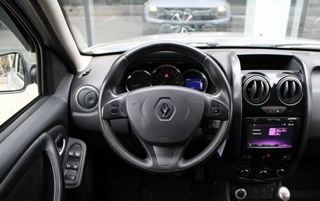Renault Duster I рестайлинг, 2017 год, 1 297 000 рублей, 12 фотография