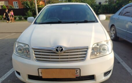 Toyota Corolla, 2004 год, 600 000 рублей, 14 фотография