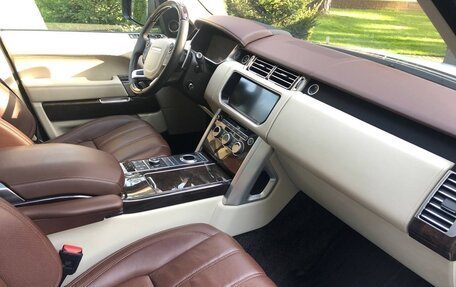 Land Rover Range Rover IV рестайлинг, 2017 год, 5 250 000 рублей, 2 фотография
