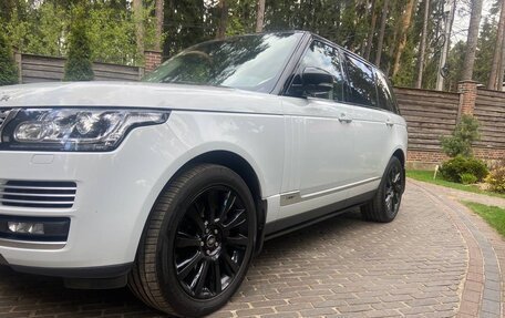 Land Rover Range Rover IV рестайлинг, 2017 год, 5 250 000 рублей, 18 фотография