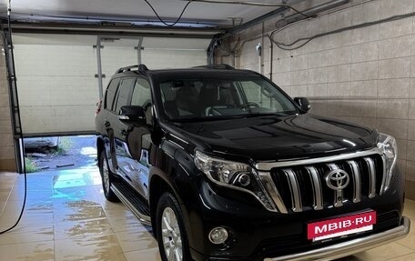 Toyota Land Cruiser Prado 150 рестайлинг 2, 2016 год, 4 600 000 рублей, 3 фотография