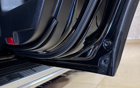 Toyota Land Cruiser Prado 150 рестайлинг 2, 2016 год, 4 600 000 рублей, 11 фотография