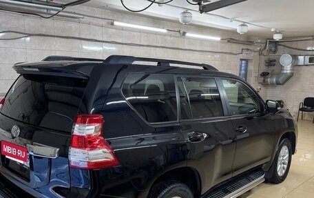 Toyota Land Cruiser Prado 150 рестайлинг 2, 2016 год, 4 600 000 рублей, 12 фотография