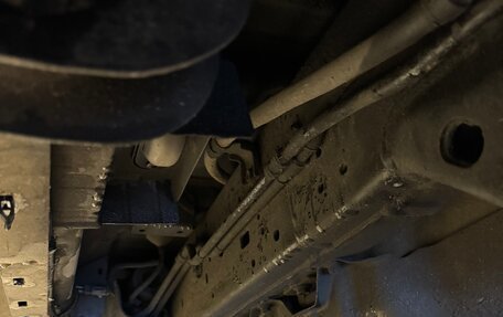 Toyota Land Cruiser Prado 150 рестайлинг 2, 2016 год, 4 600 000 рублей, 30 фотография