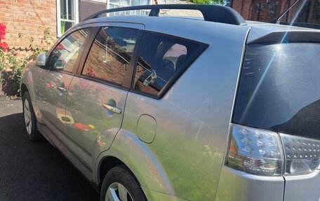 Mitsubishi Outlander III рестайлинг 3, 2011 год, 930 000 рублей, 3 фотография