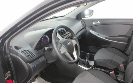 Hyundai Solaris II рестайлинг, 2014 год, 975 000 рублей, 16 фотография