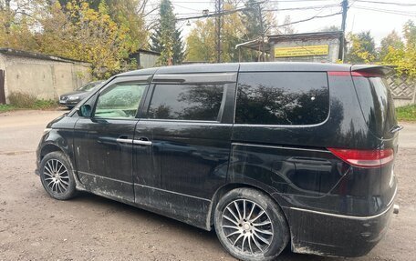 Honda Elysion I, 2004 год, 390 000 рублей, 3 фотография