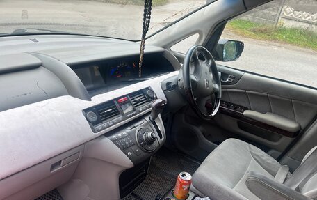 Honda Elysion I, 2004 год, 390 000 рублей, 9 фотография