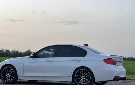 BMW 3 серия, 2015 год, 2 500 000 рублей, 10 фотография