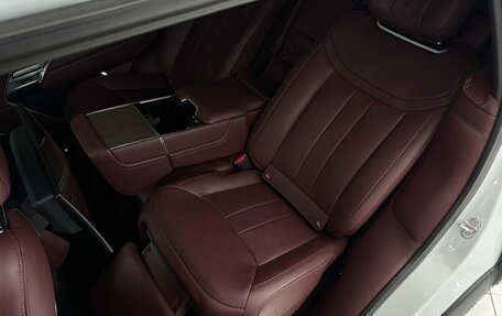 Land Rover Range Rover IV рестайлинг, 2023 год, 16 900 000 рублей, 12 фотография