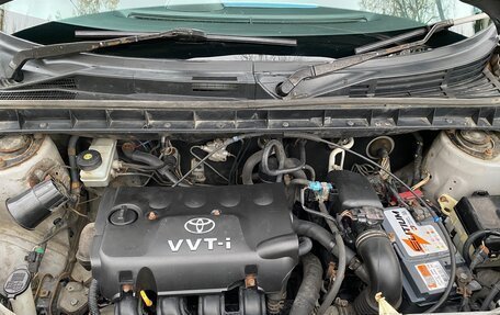 Toyota bB I рестайлинг, 2000 год, 450 000 рублей, 12 фотография