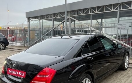 Mercedes-Benz S-Класс, 2011 год, 3 200 000 рублей, 4 фотография