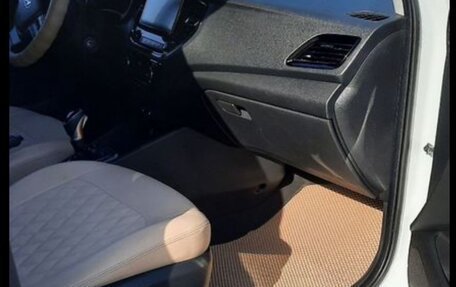 Hyundai Solaris II рестайлинг, 2020 год, 1 525 000 рублей, 5 фотография
