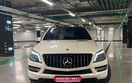 Mercedes-Benz GL-Класс, 2014 год, 2 600 000 рублей, 2 фотография