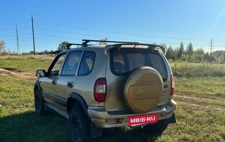 Chevrolet Niva I рестайлинг, 2005 год, 145 000 рублей, 3 фотография