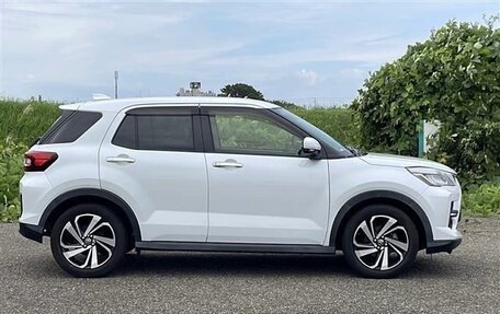 Toyota Raize I, 2022 год, 1 097 000 рублей, 7 фотография