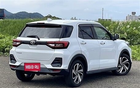Toyota Raize I, 2022 год, 1 097 000 рублей, 4 фотография