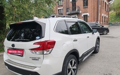 Subaru Forester, 2019 год, 2 620 000 рублей, 6 фотография