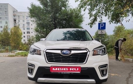 Subaru Forester, 2019 год, 2 620 000 рублей, 2 фотография