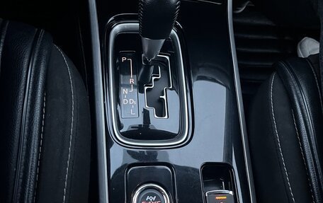 Mitsubishi Outlander III рестайлинг 3, 2019 год, 1 890 000 рублей, 14 фотография