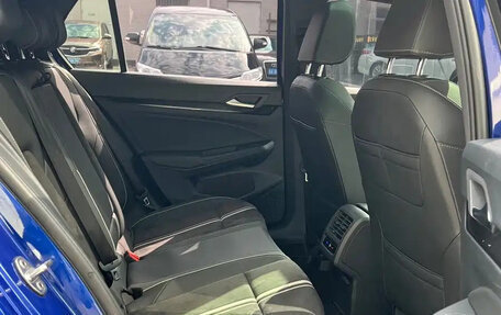Volkswagen Golf VIII, 2021 год, 1 580 596 рублей, 16 фотография