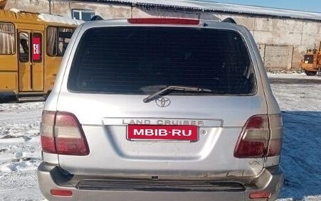 Toyota Land Cruiser 100 рестайлинг 2, 2007 год, 2 099 000 рублей, 1 фотография
