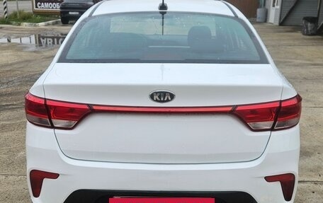 KIA Rio IV, 2019 год, 900 000 рублей, 4 фотография
