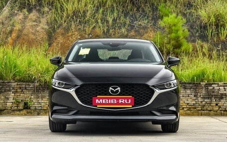 Mazda 3, 2025 год, 1 870 000 рублей, 2 фотография