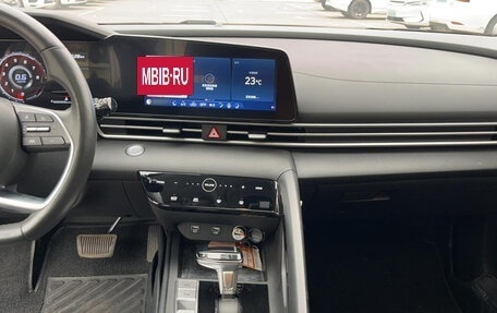 Hyundai Elantra, 2022 год, 1 200 000 рублей, 11 фотография