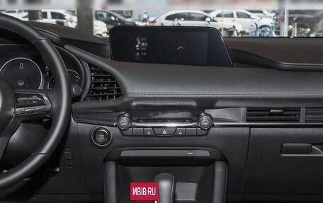 Mazda 3, 2025 год, 2 350 000 рублей, 9 фотография