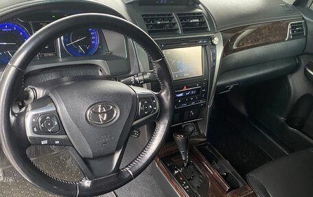 Toyota Camry, 2015 год, 2 050 000 рублей, 10 фотография