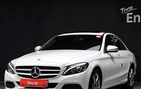 Mercedes-Benz C-Класс, 2019 год, 2 400 000 рублей, 1 фотография