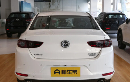 Mazda 3, 2025 год, 2 400 000 рублей, 5 фотография