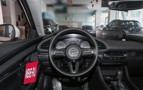 Mazda 3, 2025 год, 2 400 000 рублей, 8 фотография