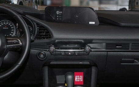 Mazda 3, 2025 год, 2 400 000 рублей, 13 фотография
