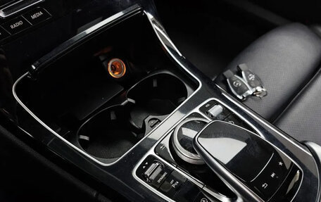 Mercedes-Benz C-Класс, 2019 год, 2 400 000 рублей, 14 фотография