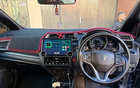 Honda Fit III, 2019 год, 1 290 000 рублей, 5 фотография