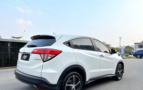 Honda Vezel, 2021 год, 1 400 030 рублей, 4 фотография